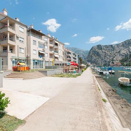 Modern New Flat Next To River Cetina Omiš Екстериор снимка
