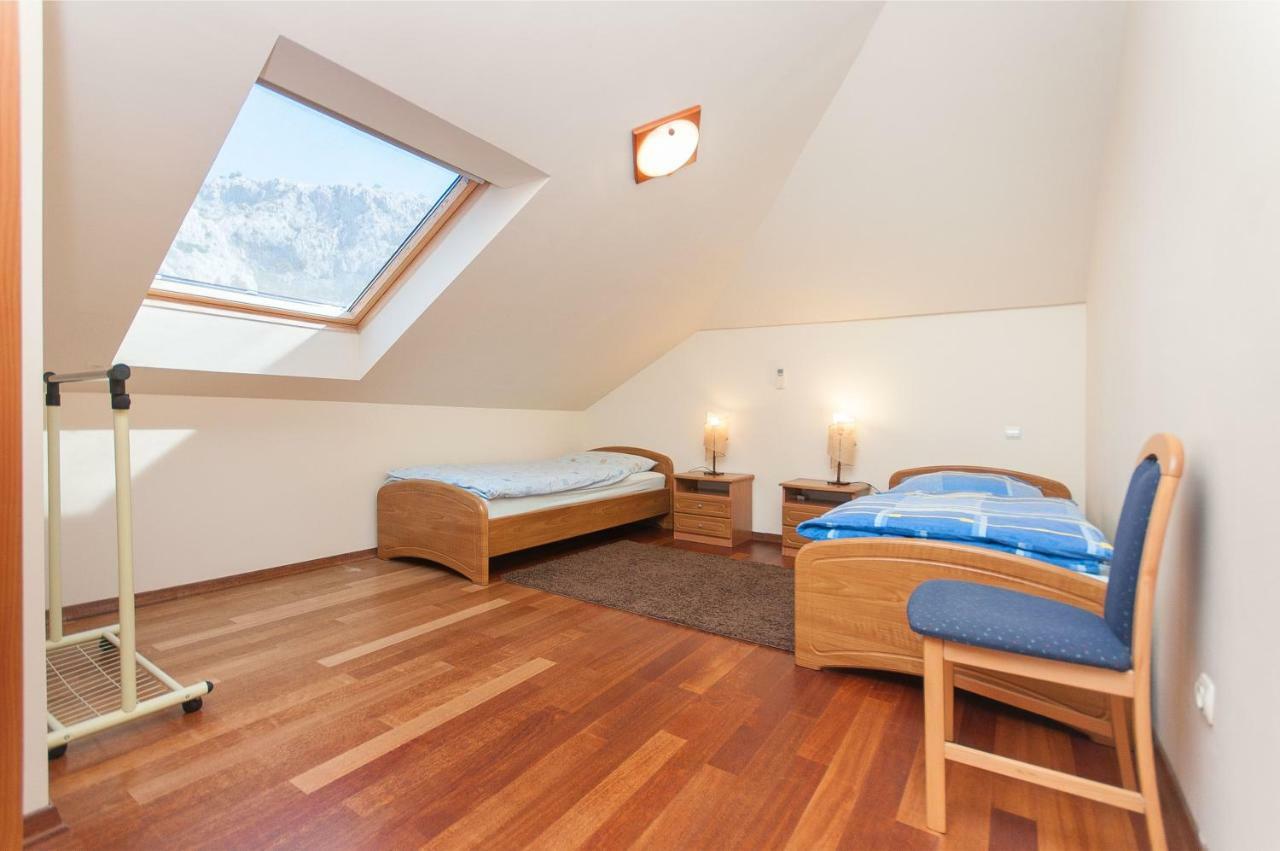 Modern New Flat Next To River Cetina Omiš Екстериор снимка