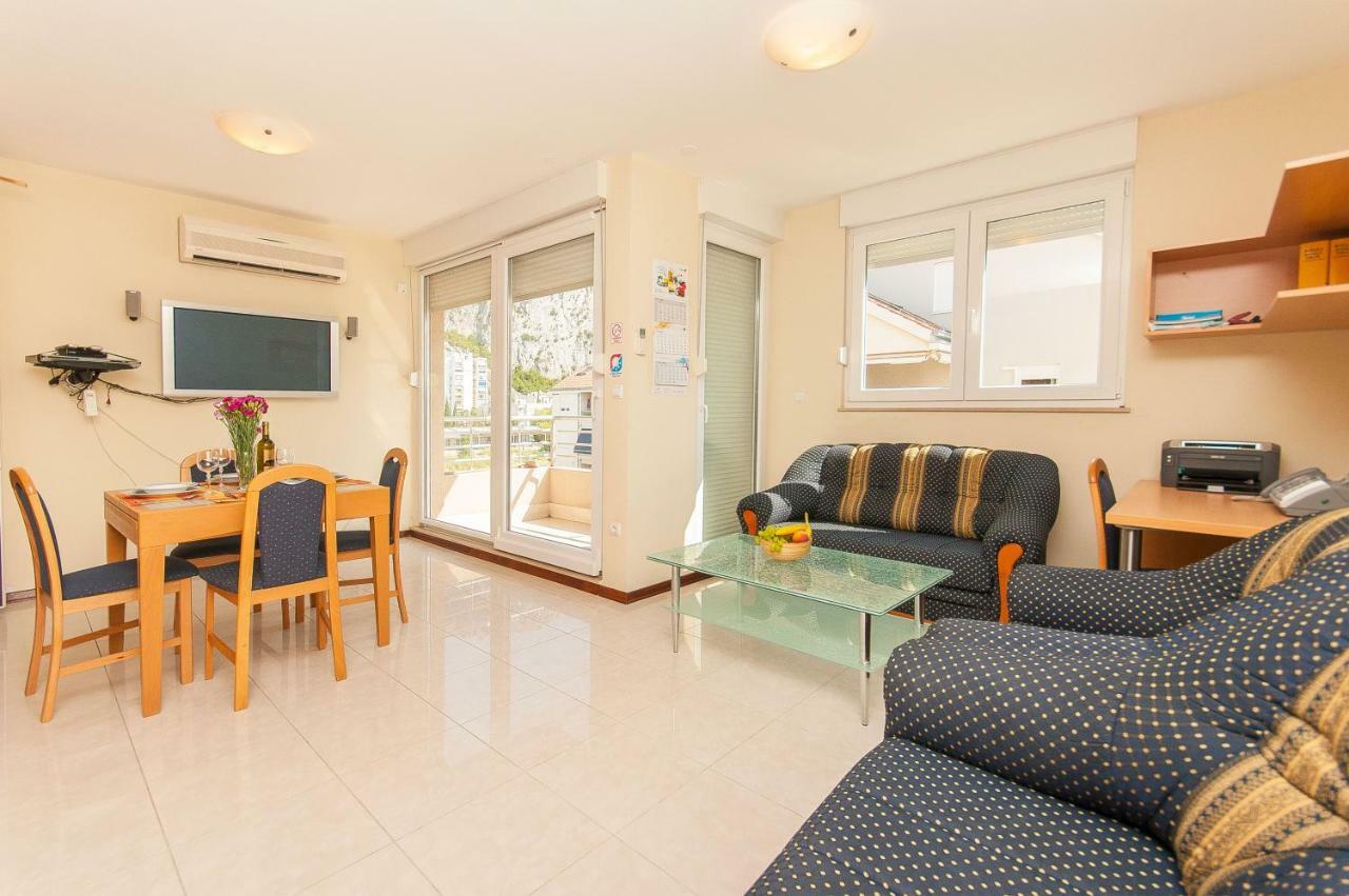 Modern New Flat Next To River Cetina Omiš Екстериор снимка